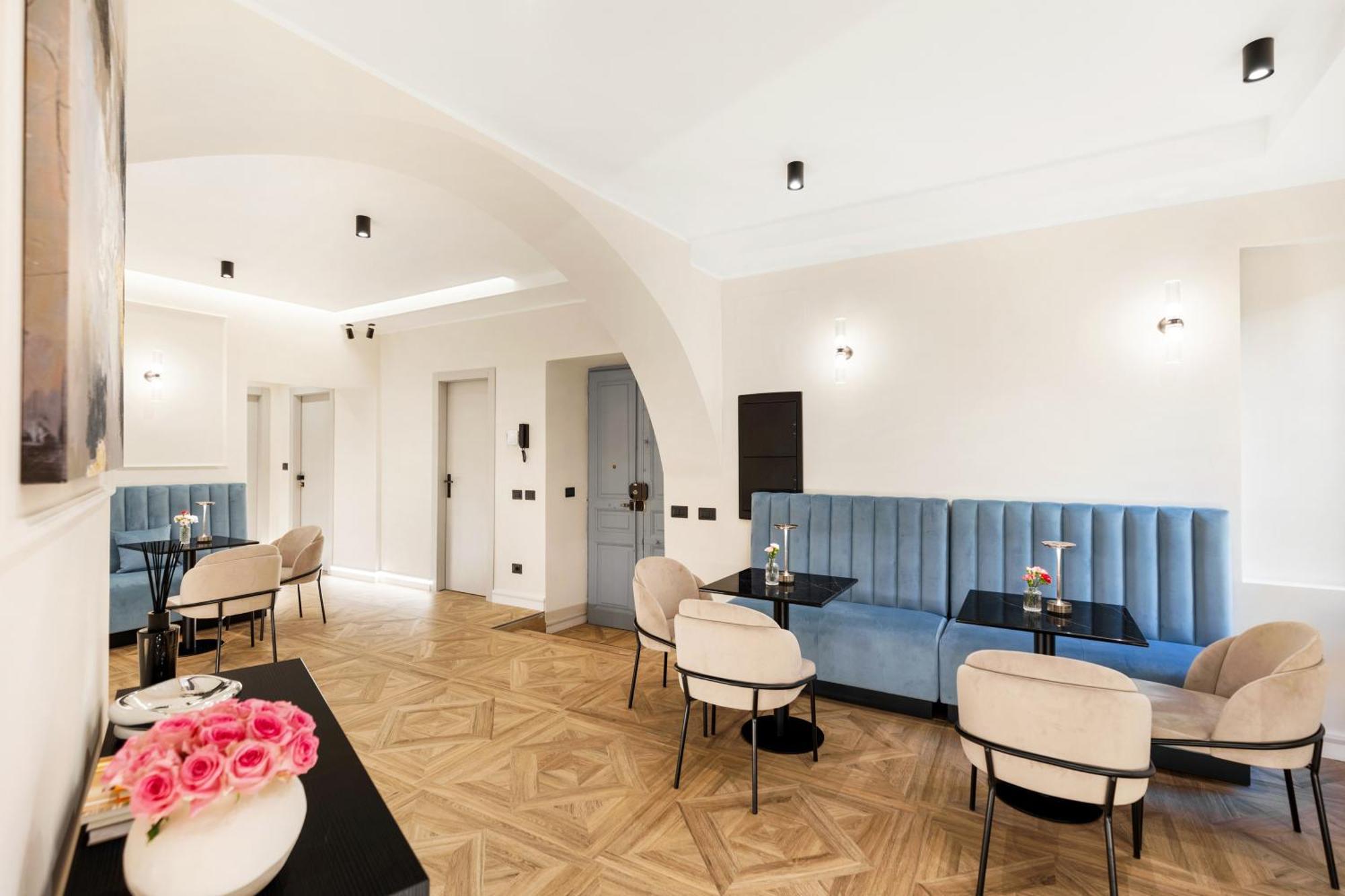 Adriana Boutique Guest House โรม ภายนอก รูปภาพ