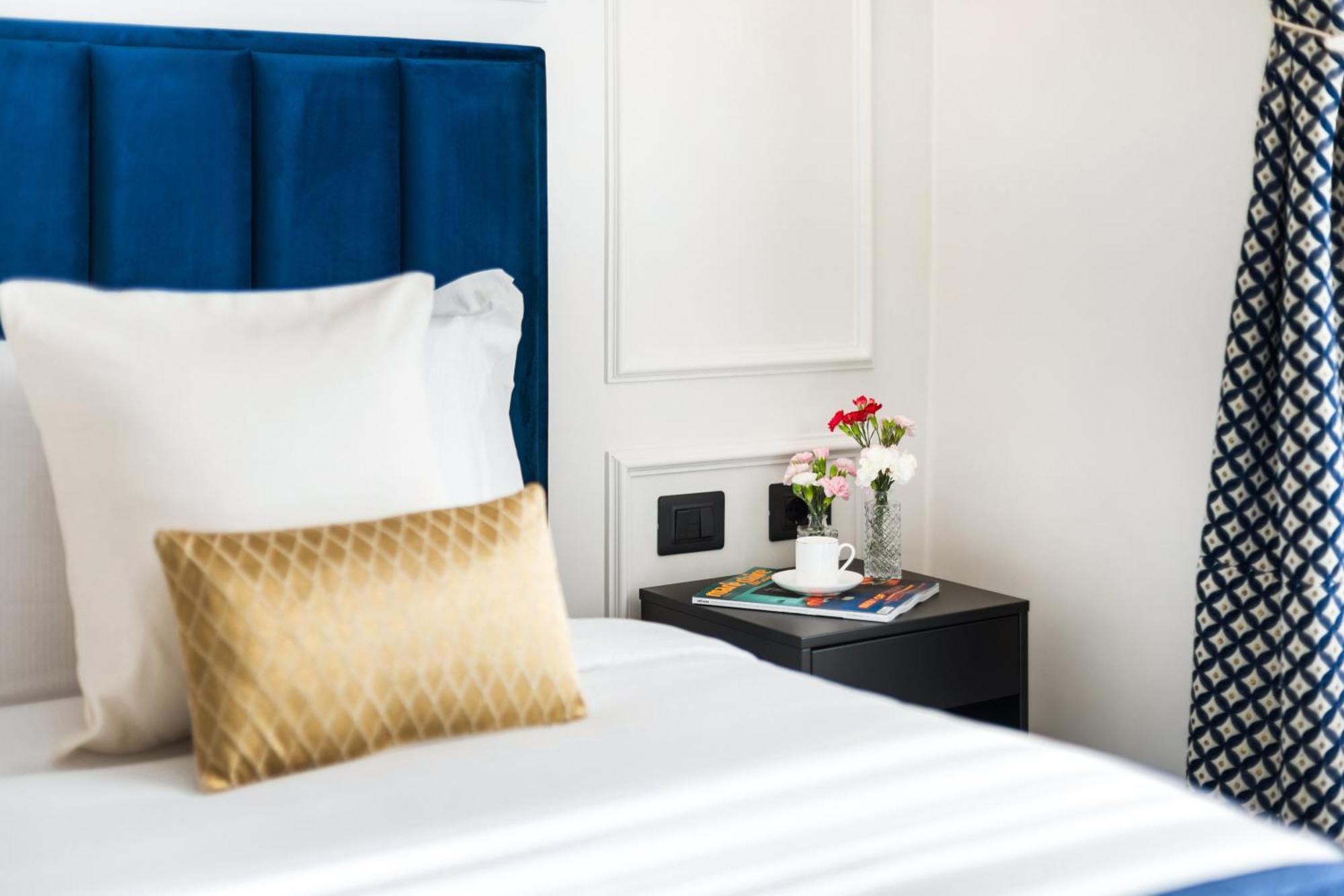 Adriana Boutique Guest House โรม ภายนอก รูปภาพ